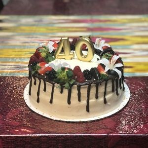 Meet your Posher, Kamola